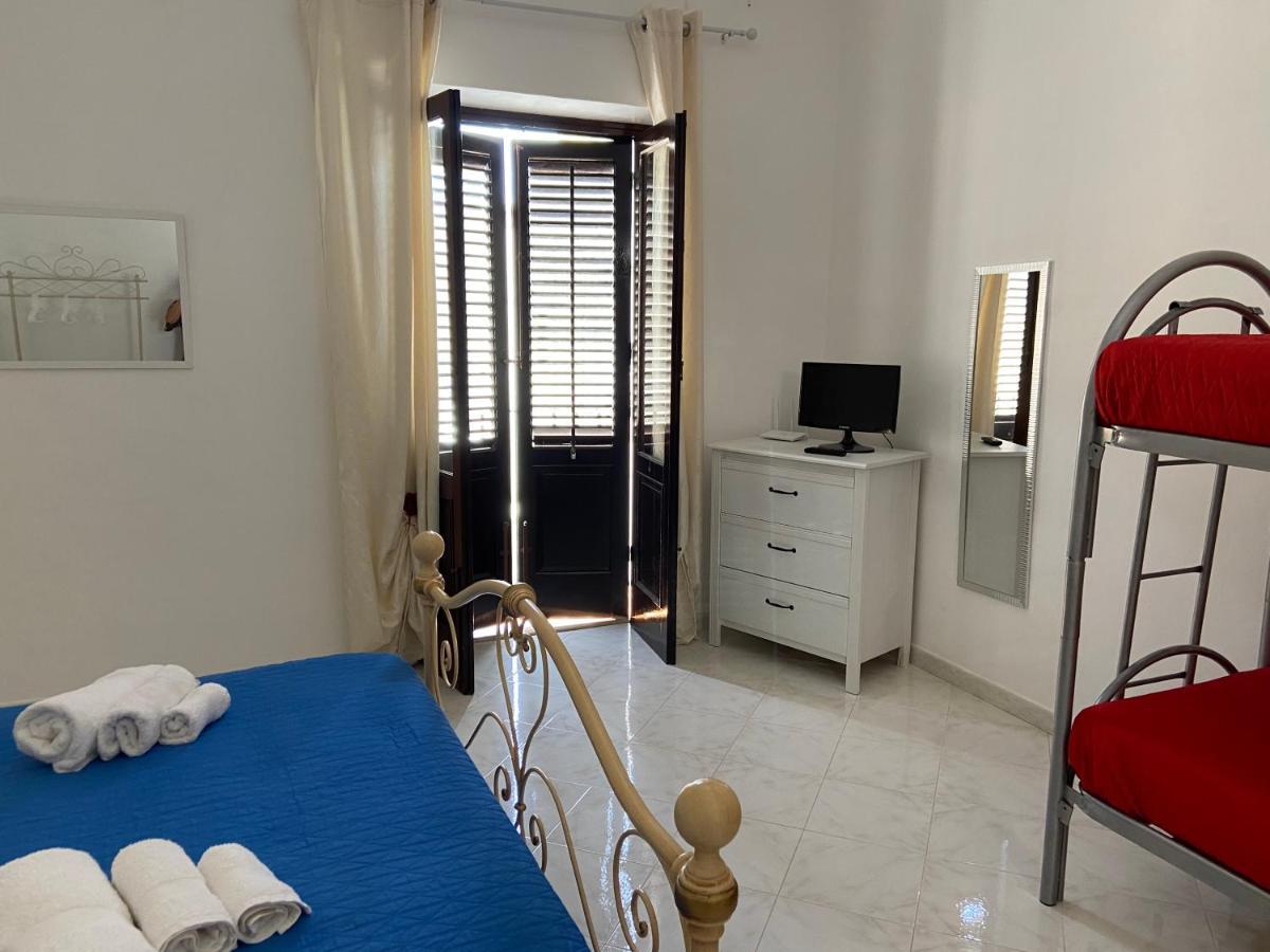 Case Gandolfo Φαβινιάνα Εξωτερικό φωτογραφία